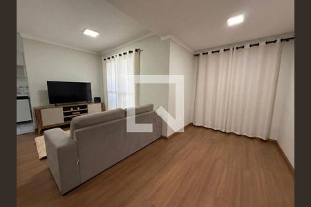 Sala de apartamento à venda com 3 quartos, 68m² em Vila Rosalia, Guarulhos