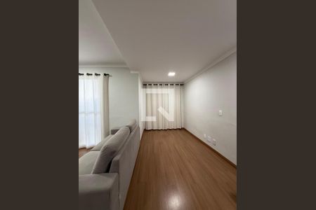 Sala de apartamento à venda com 3 quartos, 68m² em Vila Rosalia, Guarulhos