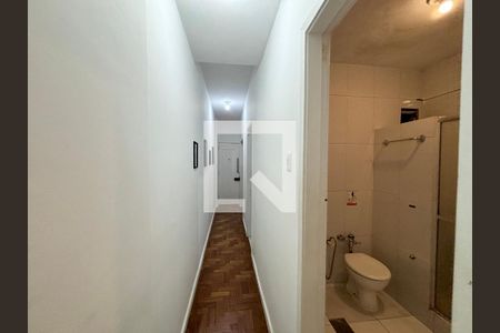 Corredor  de apartamento para alugar com 1 quarto, 50m² em Copacabana, Rio de Janeiro