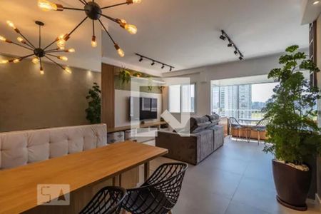 Sala de apartamento para alugar com 2 quartos, 69m² em Alphaville Empresarial, Barueri
