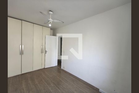 Quarto 1 de apartamento à venda com 2 quartos, 60m² em Taquara, Rio de Janeiro