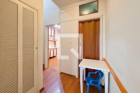 Escada de casa à venda com 2 quartos, 100m² em Vila Mariana, São Paulo