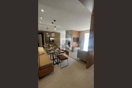 Apartamento à venda com 2 quartos, 62m² em Vila Ipojuca, São Paulo