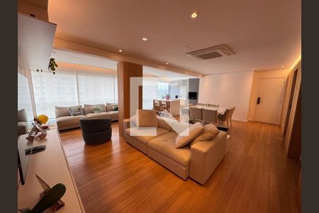 Apartamento à venda com 3 quartos, 134m² em Vila Anastácio, São Paulo