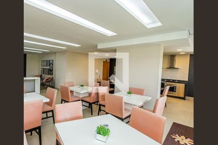 Apartamento à venda com 2 quartos, 65m² em Vila Mangalot, São Paulo