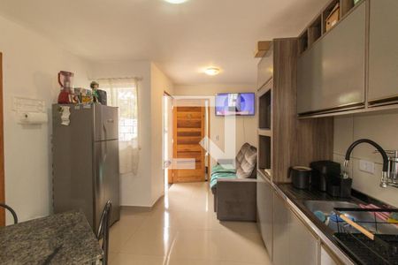 Sala/Cozinha de casa para alugar com 2 quartos, 42m² em Campo de Santana, Curitiba