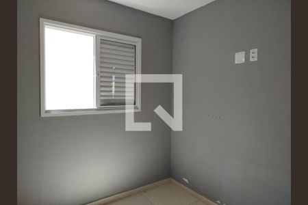 Quarto 2 de apartamento para alugar com 2 quartos, 45m² em Penha de França, São Paulo