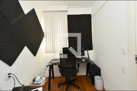 Quarto 1 de apartamento à venda com 3 quartos, 80m² em União, Belo Horizonte