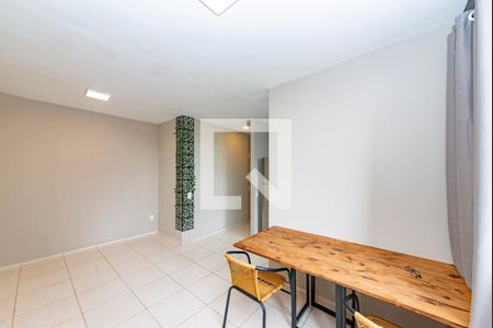 Sala de apartamento para alugar com 2 quartos, 46m² em Buritis, Belo Horizonte