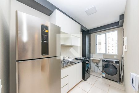 Cozinha de apartamento para alugar com 2 quartos, 46m² em Buritis, Belo Horizonte