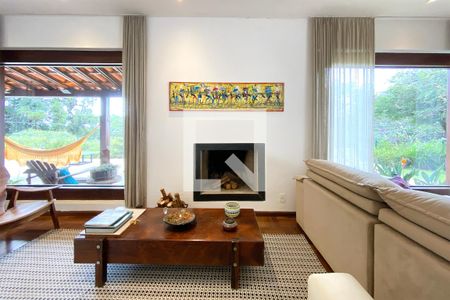 Lareira de casa de condomínio à venda com 3 quartos, 450m² em Estância Serrana, Nova Lima