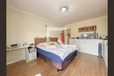 Suíte de casa à venda com 5 quartos, 297m² em Cidade das Flores, Osasco