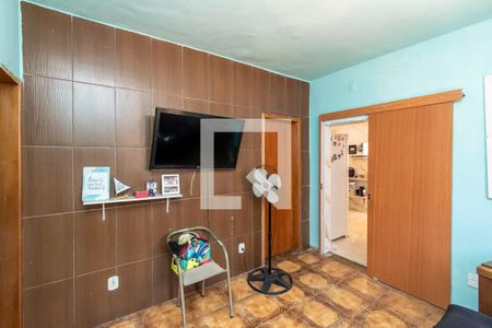 Sala de TV de casa para alugar com 3 quartos, 400m² em Olaria, Rio de Janeiro
