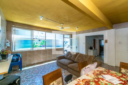 Sala de casa para alugar com 3 quartos, 400m² em Olaria, Rio de Janeiro