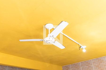 Sala de casa para alugar com 3 quartos, 400m² em Olaria, Rio de Janeiro