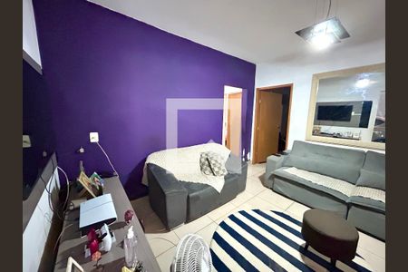 Sala Casa 1 de casa à venda com 6 quartos, 250m² em Jardim Almeida Prado, Guarulhos