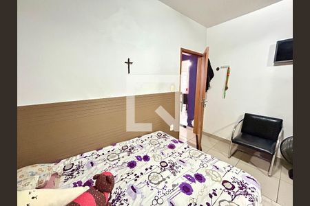 Quarto 1 de casa à venda com 6 quartos, 250m² em Jardim Almeida Prado, Guarulhos