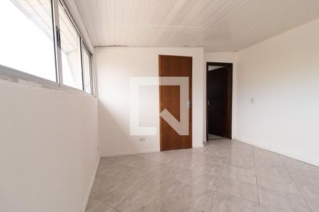 Sala de apartamento para alugar com 2 quartos, 70m² em Novo Mundo, Curitiba