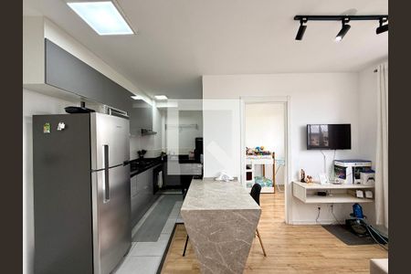 Sala de apartamento para alugar com 2 quartos, 35m² em Vila Inglesa, São Paulo