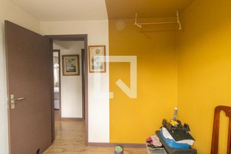 Quarto 1 de apartamento para alugar com 3 quartos, 50m² em Parolin, Curitiba