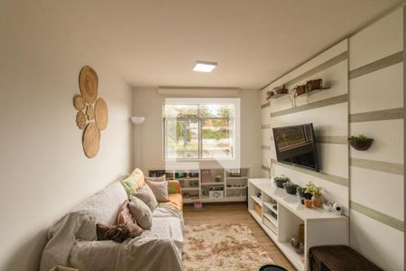 Sala de apartamento para alugar com 3 quartos, 50m² em Parolin, Curitiba