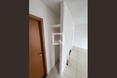 Sala de apartamento para alugar com 2 quartos, 43m² em Rocha Sobrinho, Mesquita