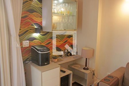 Sala de apartamento para alugar com 1 quarto, 43m² em Boqueirão, Santos