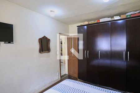Quarto de casa à venda com 2 quartos, 120m² em Sagrada Família, Belo Horizonte
