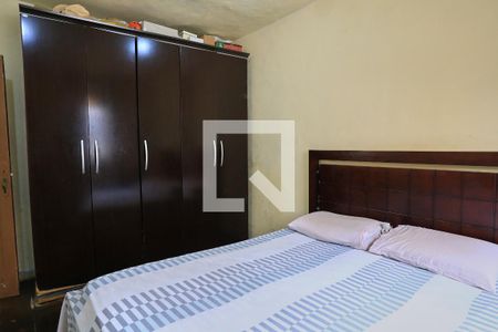 Quarto de casa à venda com 2 quartos, 120m² em Sagrada Família, Belo Horizonte