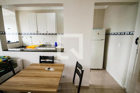 Sala de apartamento para alugar com 1 quarto, 40m² em Vila Tupi, Praia Grande
