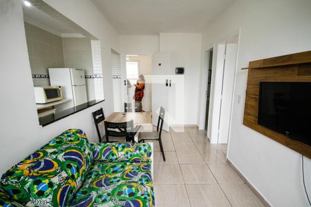 Sala de apartamento para alugar com 1 quarto, 40m² em Vila Tupi, Praia Grande