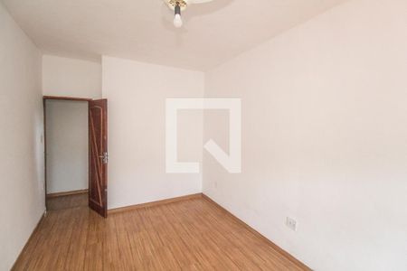 Quarto 1 de casa para alugar com 3 quartos, 180m² em Realengo, Rio de Janeiro