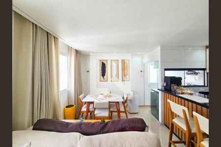 Sala  de apartamento à venda com 1 quarto, 36m² em Vila Flora, Guarulhos