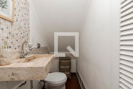 Lavabo de casa à venda com 4 quartos, 160m² em Vila Elvira, São Paulo