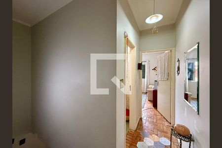 Corredor Quartos  de casa à venda com 2 quartos, 80m² em Jardim Alzira, São Paulo