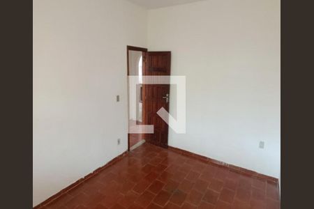 Quarto de casa para alugar com 2 quartos, 120m² em Guaratiba, Rio de Janeiro