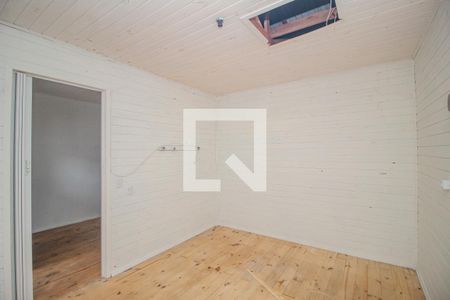 Quarto de casa para alugar com 1 quarto, 50m² em Coronel Aparicio Borges, Porto Alegre