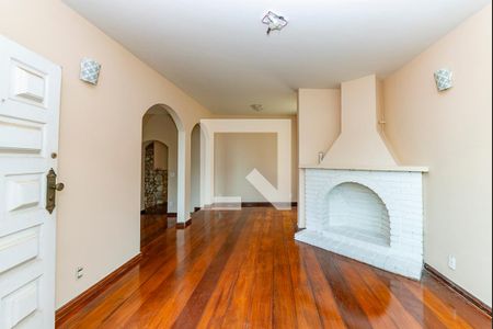 Sala 1 de casa para alugar com 4 quartos, 309m² em Santa Lúcia, Belo Horizonte