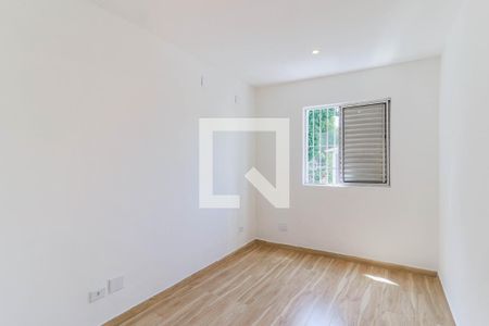 Quarto 1 de casa para alugar com 2 quartos, 65m² em Chácara Santo Antônio (zona Sul), São Paulo