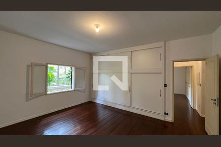 Casa à venda com 5 quartos, 620m² em Jardim Paulista, São Paulo