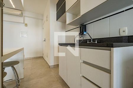 Sala/Cozinha de apartamento para alugar com 2 quartos, 61m² em Pinheiros, São Paulo