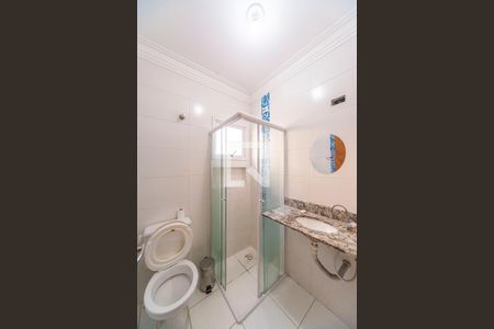 Banheiro  de apartamento à venda com 2 quartos, 43m² em Jardim Paraiso, Santo André