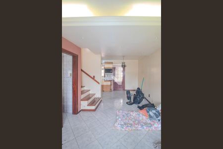 Sala de casa de condomínio para alugar com 2 quartos, 74m² em Aberta dos Morros, Porto Alegre