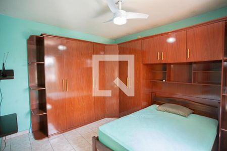 QUARTO 1 de casa para alugar com 3 quartos, 90m² em Vila Santa Maria, São Paulo