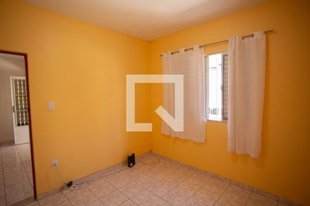 QUARTO 2 de casa para alugar com 3 quartos, 90m² em Vila Santa Maria, São Paulo