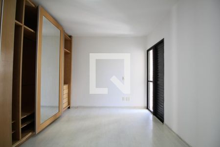 Suíte  de apartamento para alugar com 3 quartos, 110m² em Vila Suzana, São Paulo