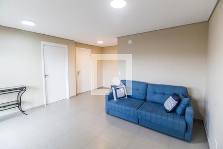 Sala  de apartamento para alugar com 1 quarto, 46m² em Empresarial 18 do Forte, Barueri