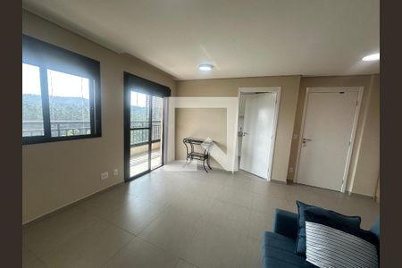 Sala/Quarto de apartamento para alugar com 1 quarto, 46m² em Empresarial 18 do Forte, Barueri