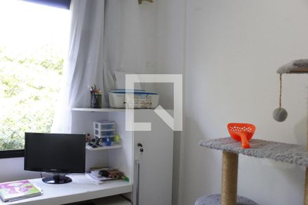 Quarto 2 de apartamento para alugar com 3 quartos, 75m² em Taquara, Rio de Janeiro