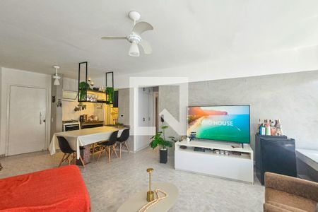 Sala de apartamento para alugar com 2 quartos, 74m² em Jardim Las Palmas, Guarujá